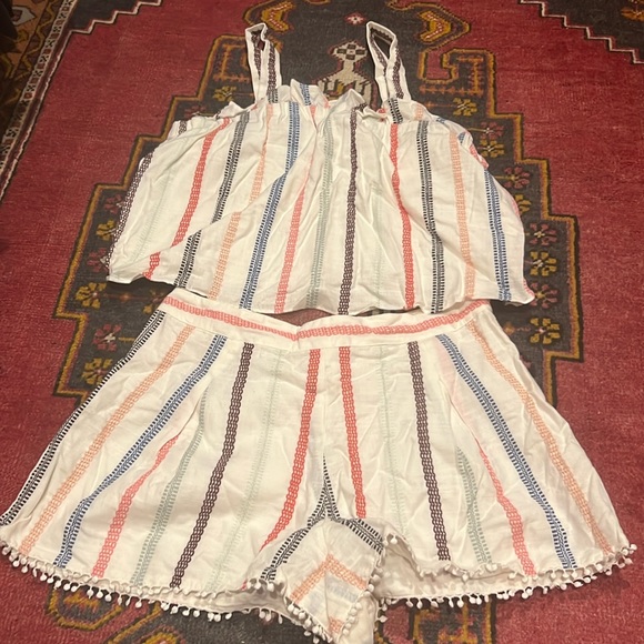 Red Carter Shorts and Crop Set - Picture 1 of 5